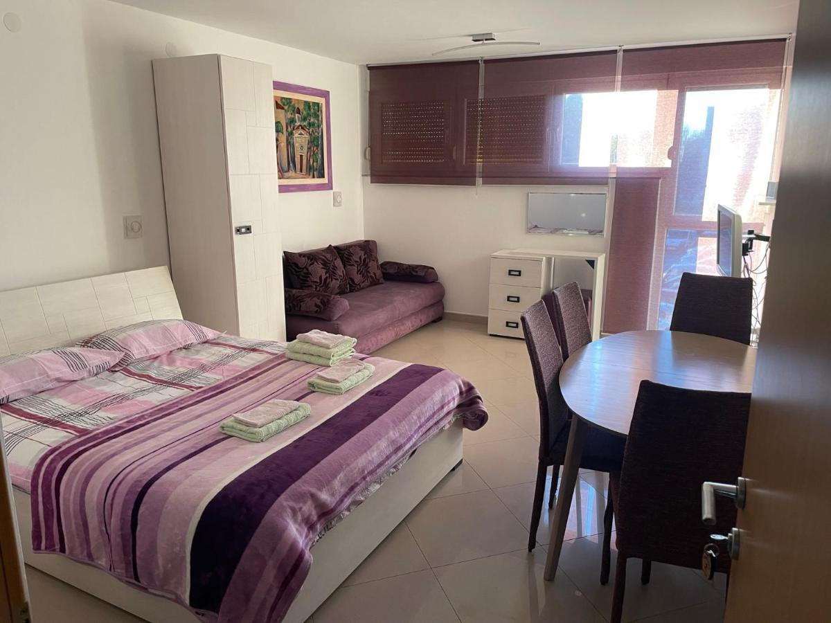 זאדאר Town Center Apartments מראה חיצוני תמונה